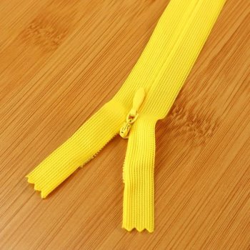 Nahtverdeckter Reißverschluss - 30cm - gelb